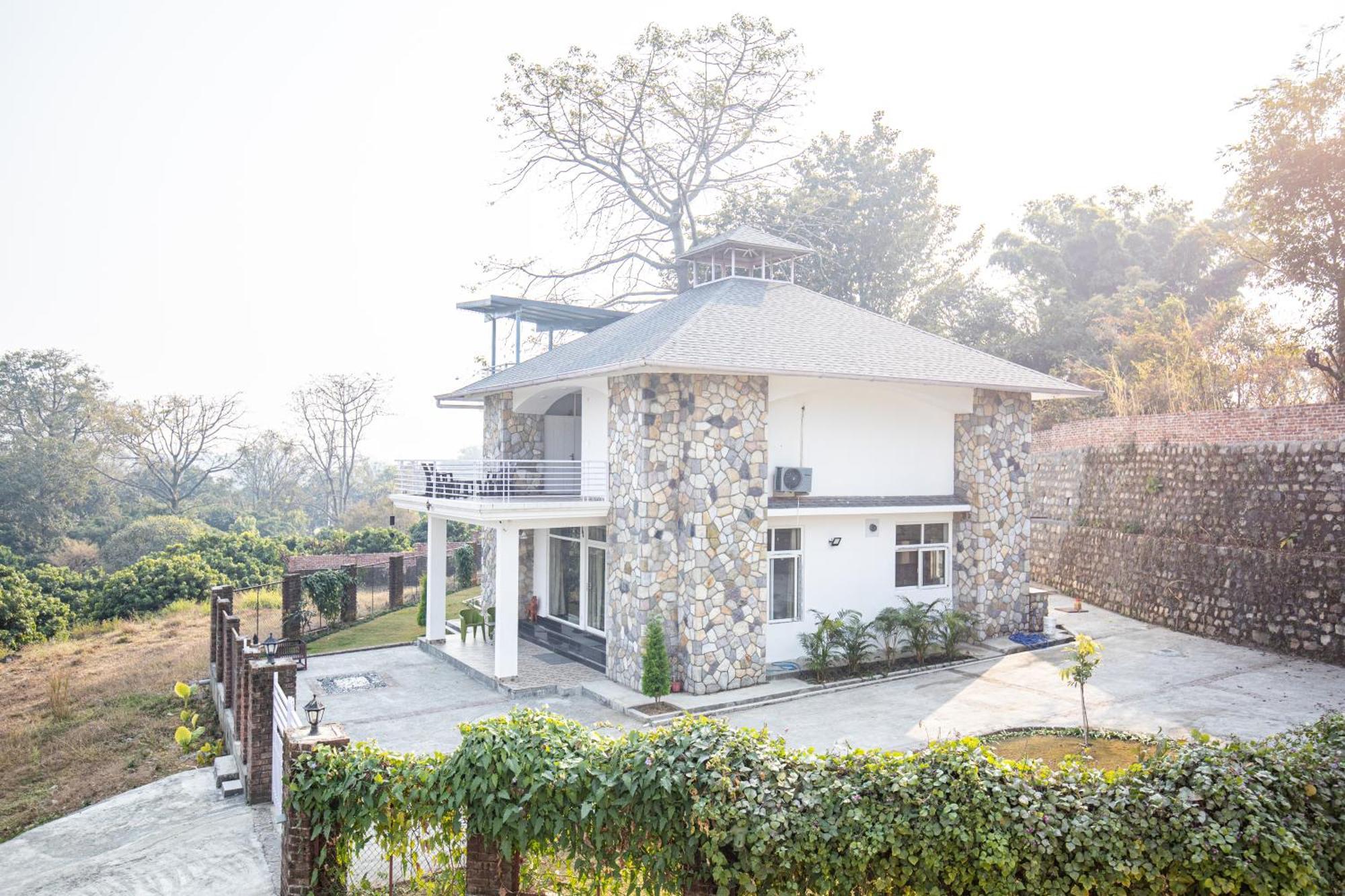 Lazy Fox Hideout - Panoramic View Cottage Dehradun Luaran gambar