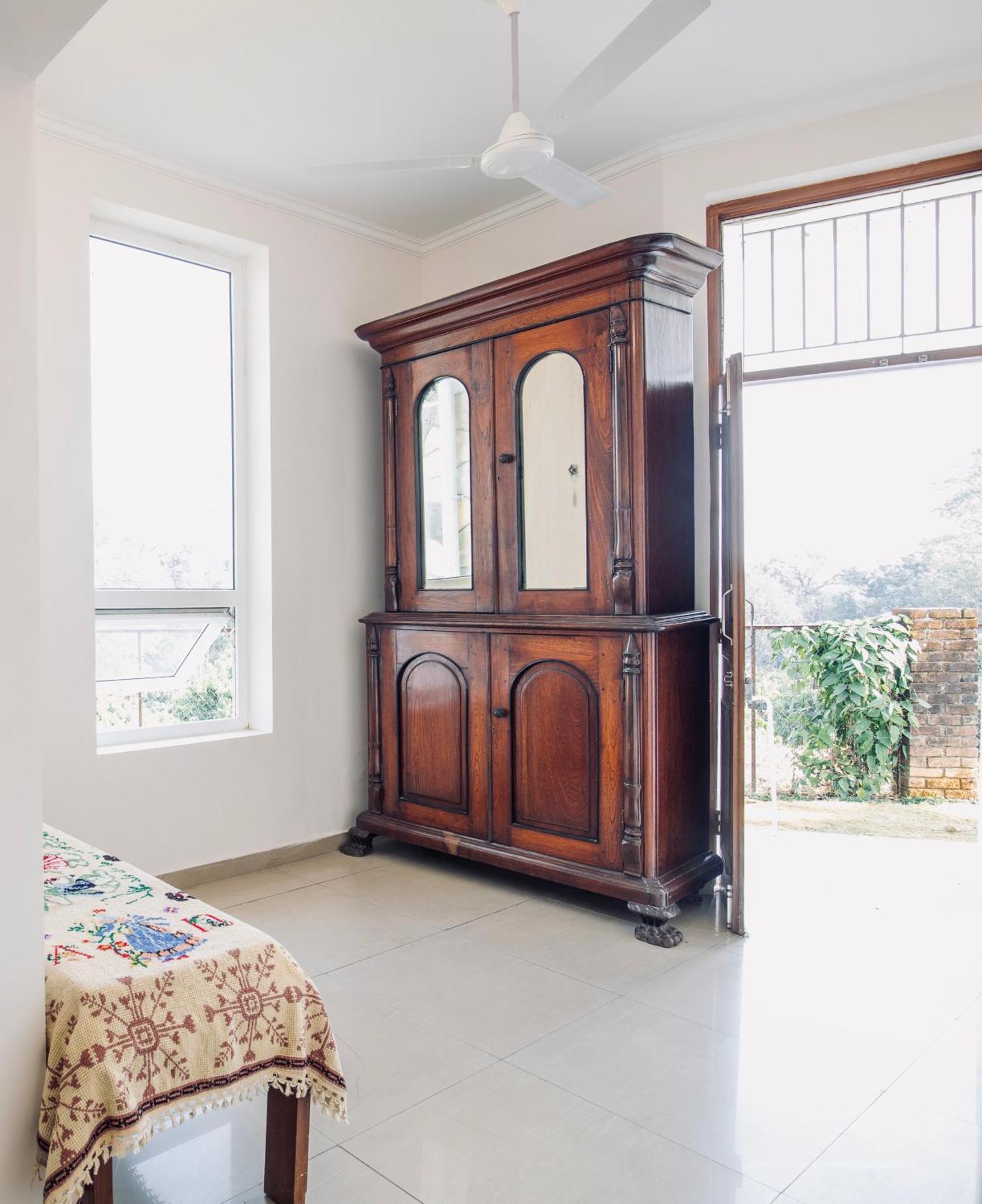 Lazy Fox Hideout - Panoramic View Cottage Dehradun Luaran gambar